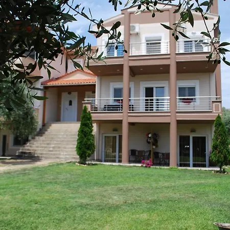 Family House Emerald